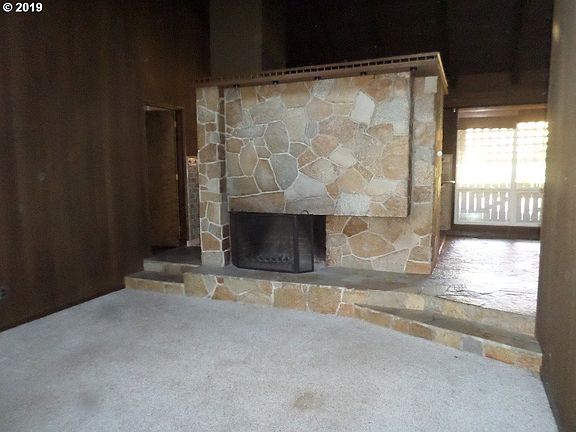 4th image of 11410 SW Lomita Ave