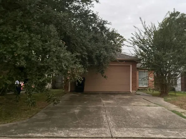 24211 Soft Pine Dr, Huffman, TX 77336