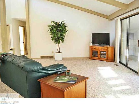 4th image of 4621 Jadestone Dr