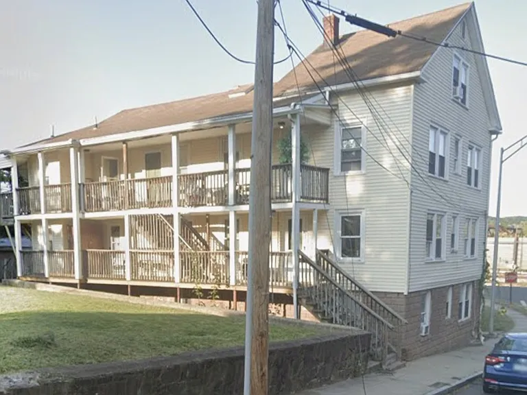 22 Green St #4 — Photo 6