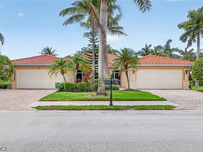 14214 Manchester Dr — Photo 1