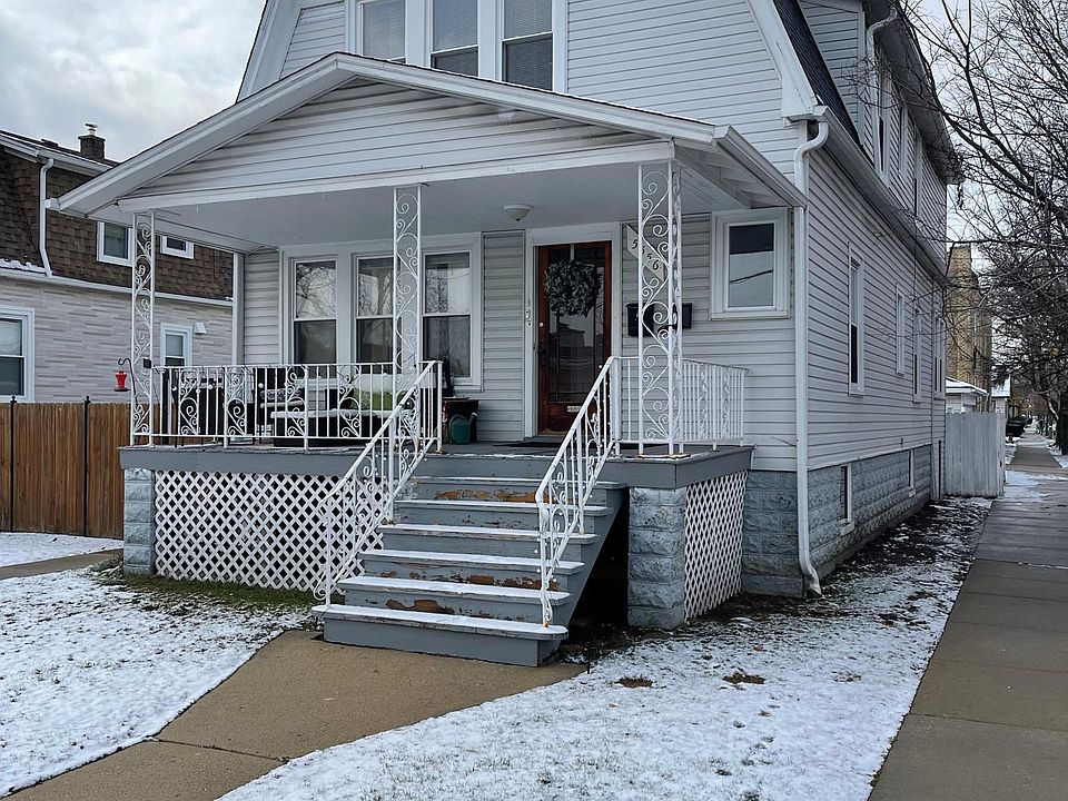 1st image of 5556 N Marmora Ave #2