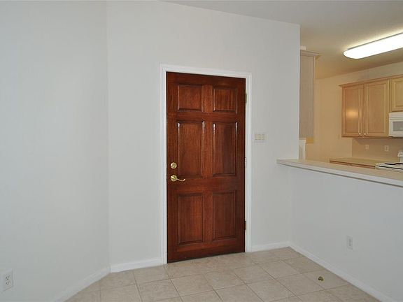 3rd image of 2803 Kings Crossing Dr APT 312
