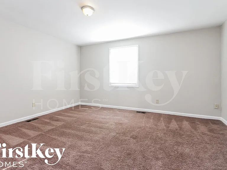 10207 Catalina Dr — Photo 13
