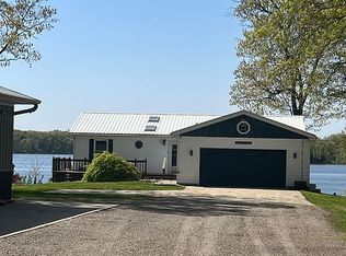 58205 James Dr, Three Rivers, MI 49093