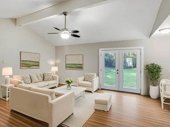 1414 Dove Dr, Garland, TX 75040