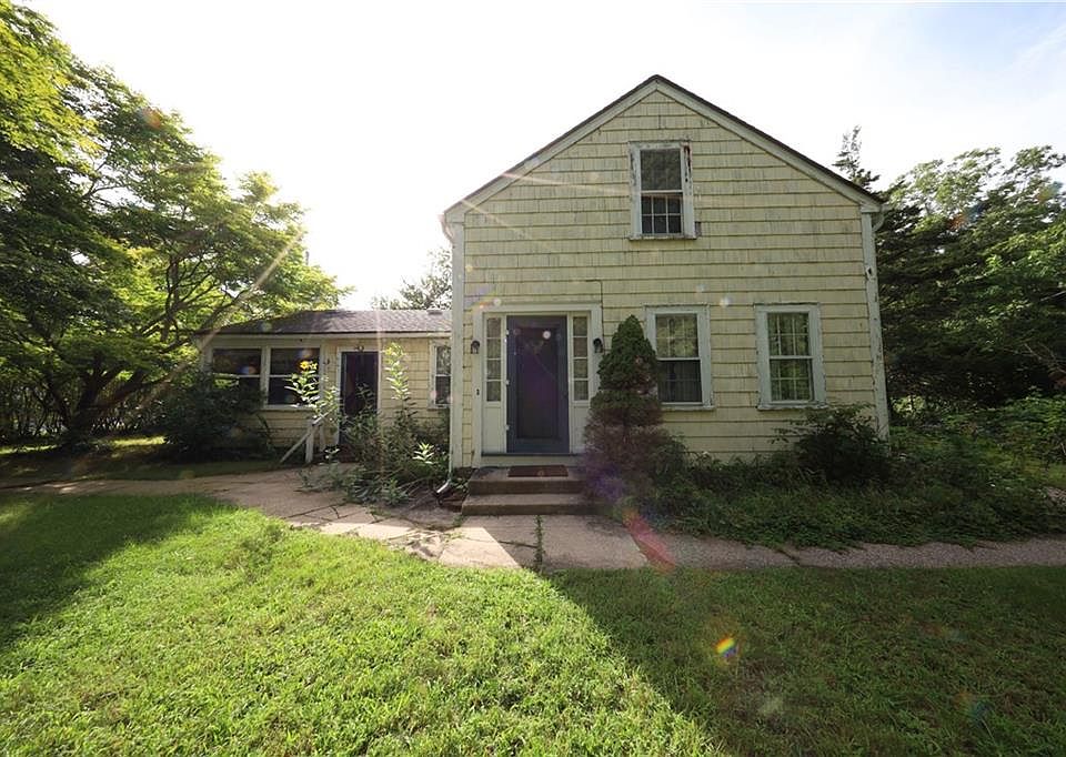 1st image of 77 Winter St