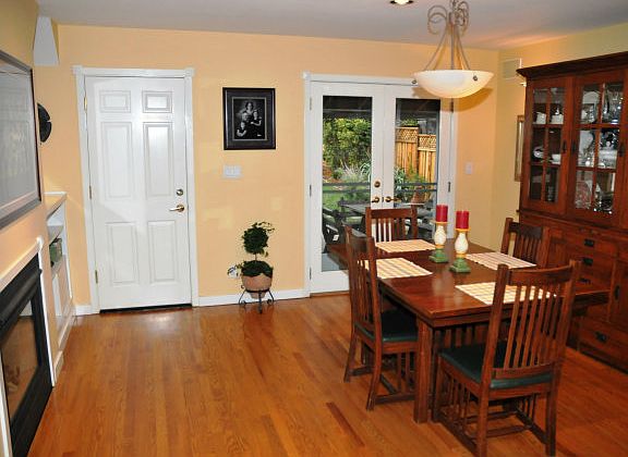 5th image of 15931 Escobar Ave