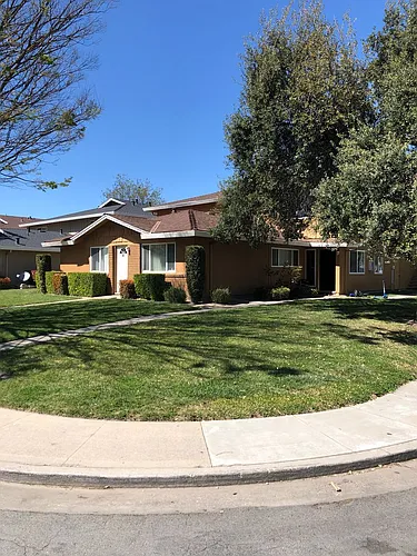 2113 Palisade Ave Photo 1