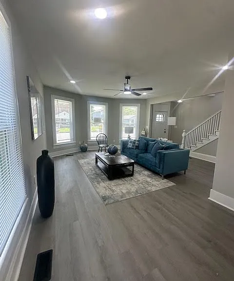 813 Sycamore Ave — Photo 11
