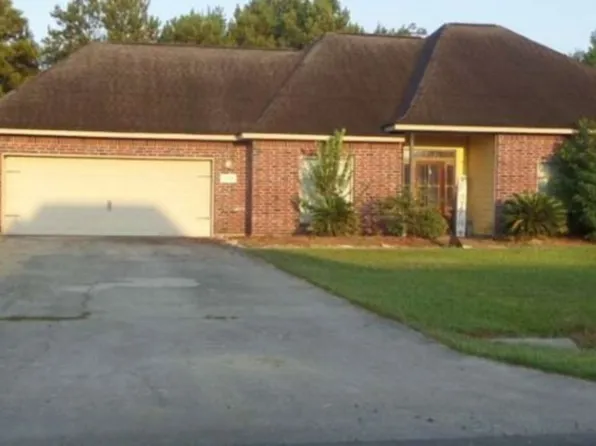 959 Magdalena St, Sulphur, LA 70663