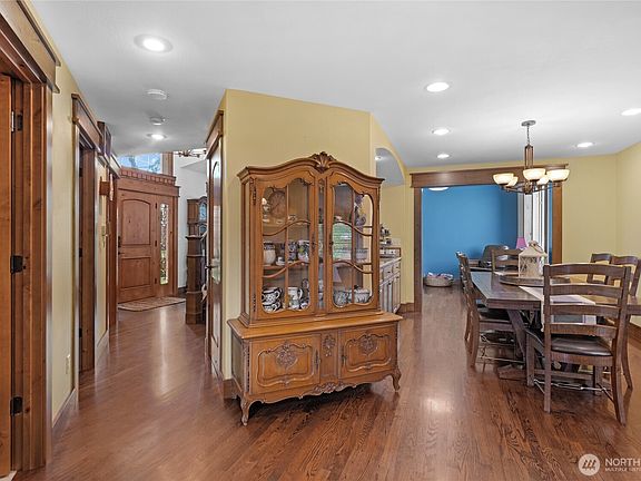 5th image of 3319 242nd Street E