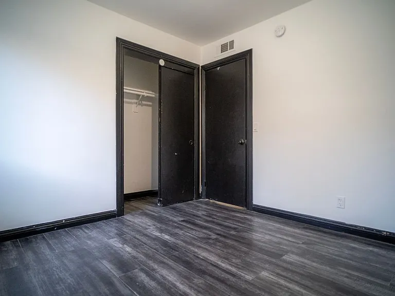 837 Sunrise Ct — Photo 18