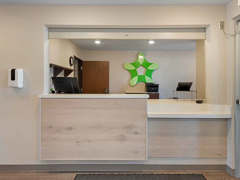 Lobby and Guest Check-in