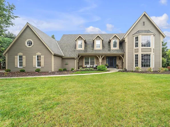 331 Juniper COURT, Grafton, WI 53024