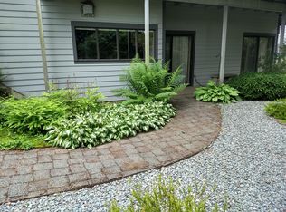 2300 Crosby Dr, Mount Vernon, WA 98274
