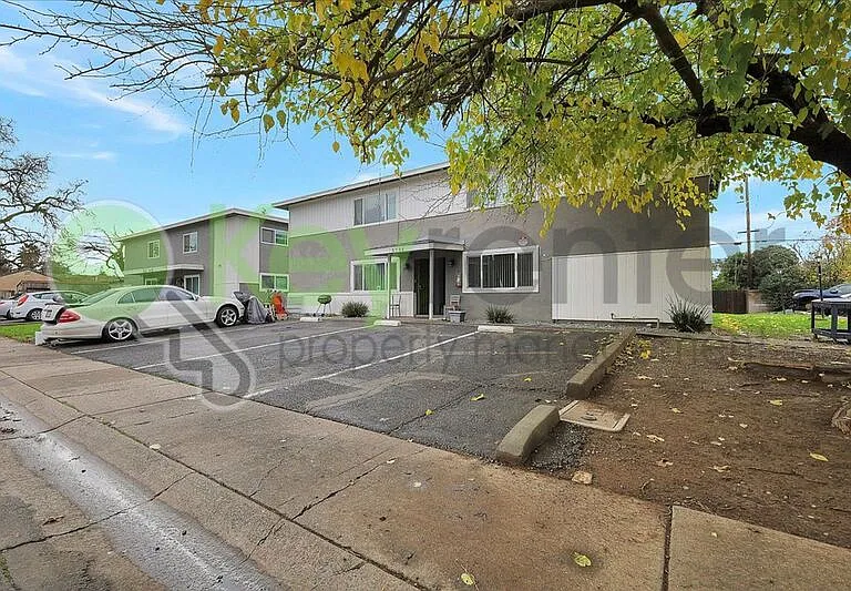 5730 Falconer Way #D — Photo 21