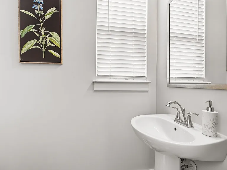 1615 Chelmsford Ct — Photo 21