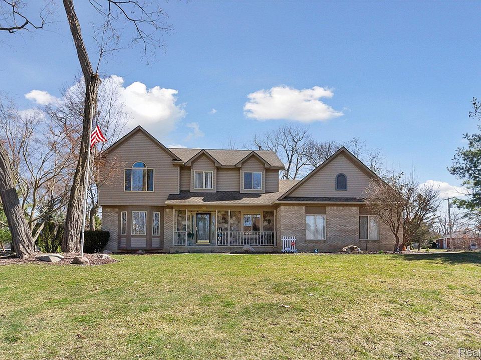 1st image of 6330 Waldon Woods Dr