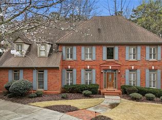 2910 Leeds Garden Ln, Johns Creek, GA 30022