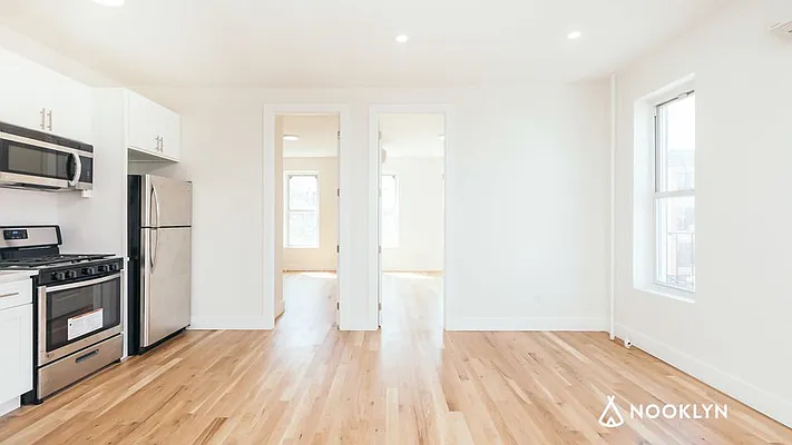 Rented by Nooklyn NYC LLC | media 10