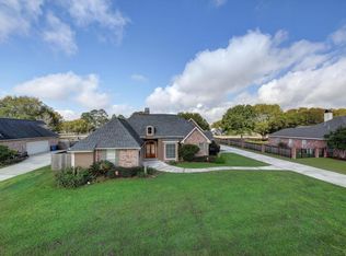 129 Laken Ln, Lafayette, LA 70508