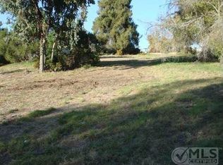 347 W Los Angeles Dr, Vista, CA 92083