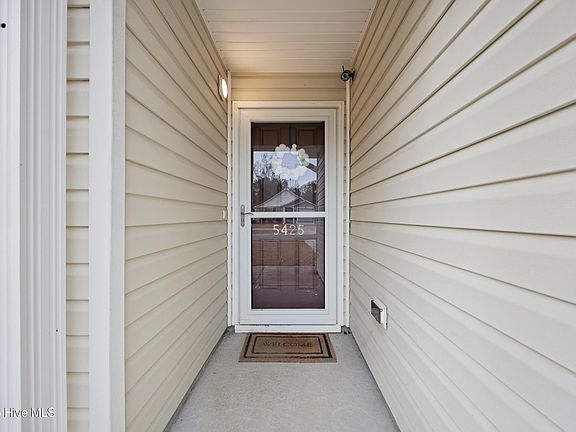 5th image of 5425 Sessoms Way