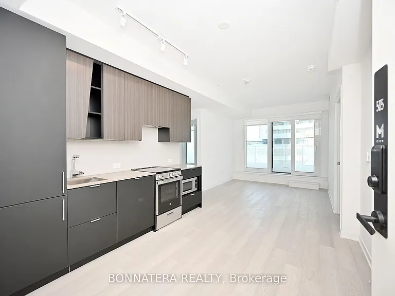 3883 Quartz Rd #505 — Photo 4