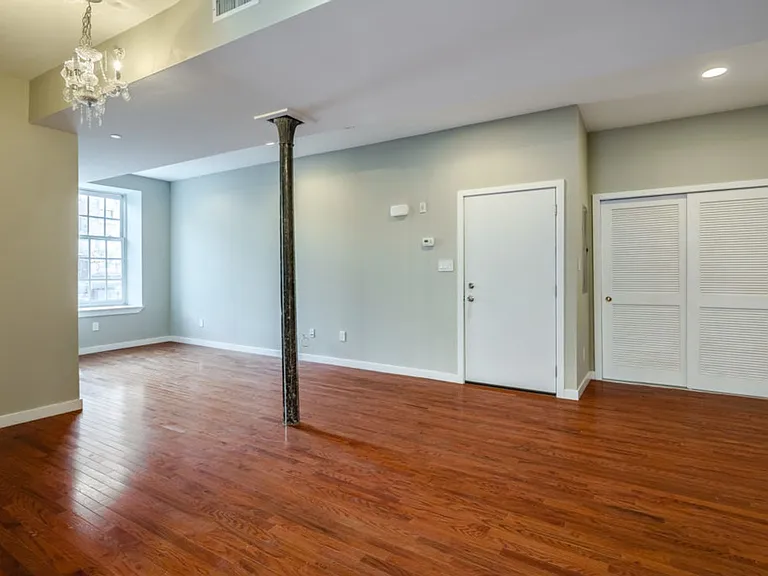 301 Market Street — Photo 4