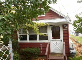 260 Bayside Dr, Highlands, NJ 07732