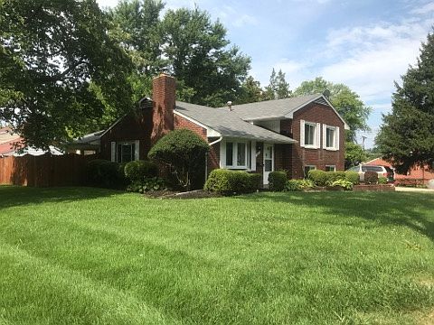 4th image of 7601 Heritage Dr