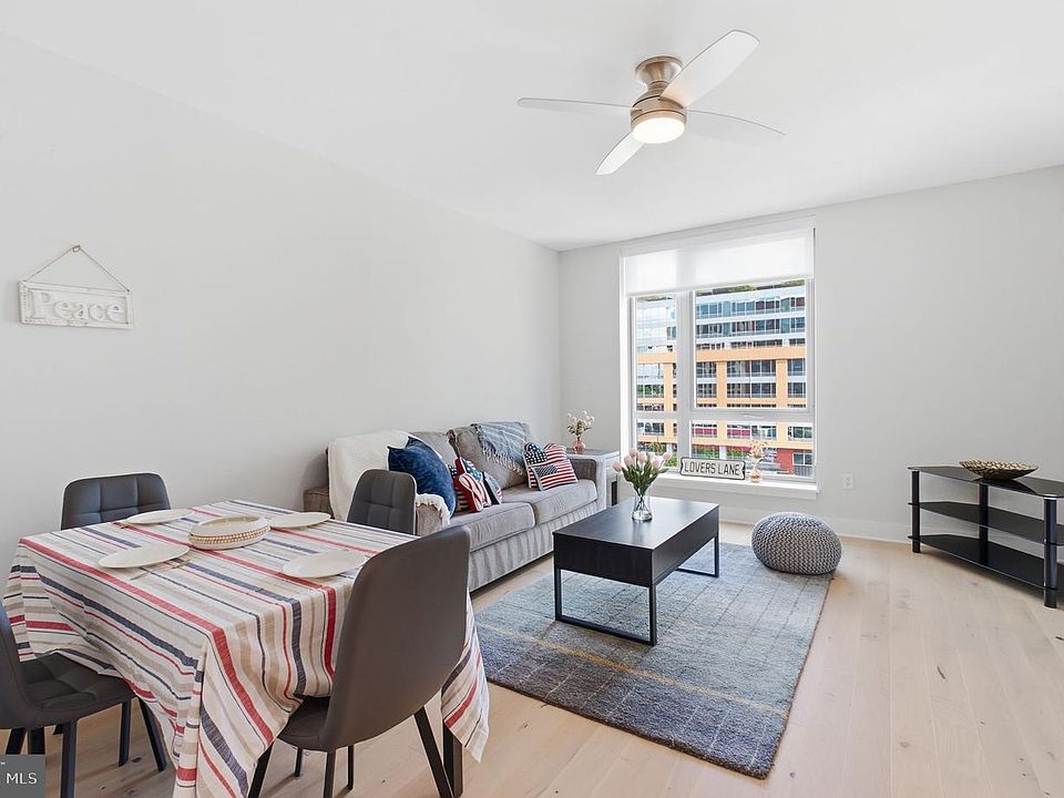 1st image of 1211 Van St SE #612