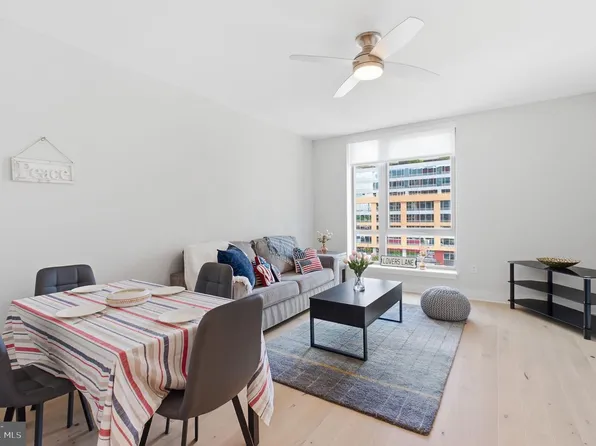 1211 Van St SE #612, Washington, DC 20003