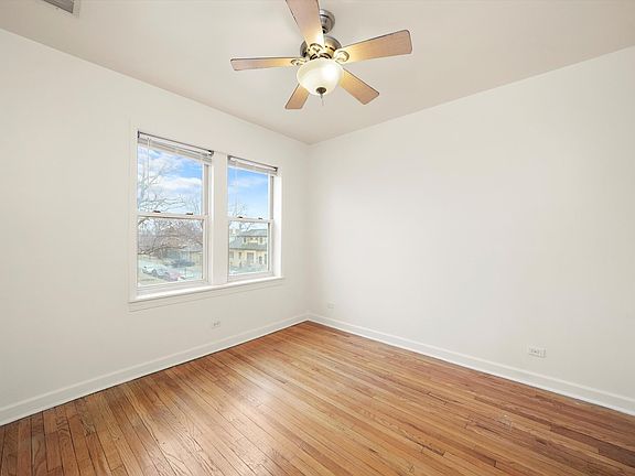 5th image of 4502 N Sacramento Ave APT 2