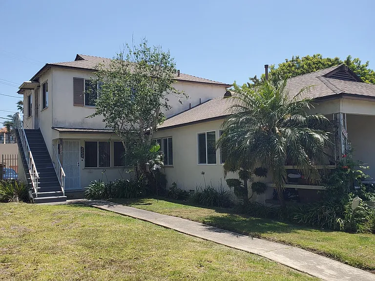 7120 Flight Ave — Photo 1