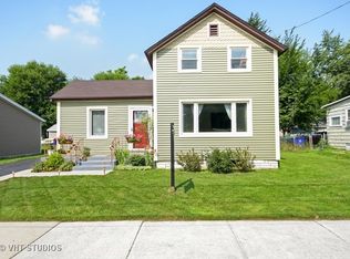 104 N Kinzie St, Thornton, IL 60476