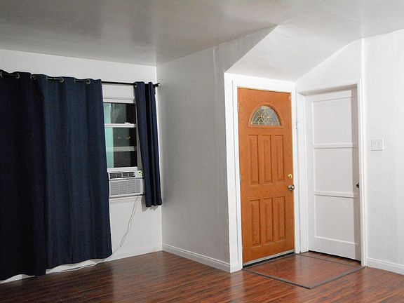3rd image of 12149 Ashworth St