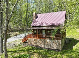 820 N Bull Gap Rd, Talking Rock, GA 30175