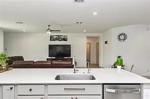 3819 Ethan Park Ct — Photo 7
