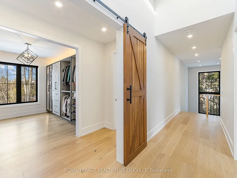 2057 Salvator Blvd — Photo 23