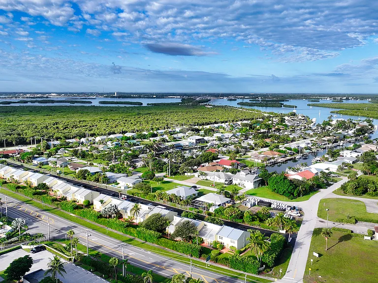 2801 N Highway A1A #D — Photo 1
