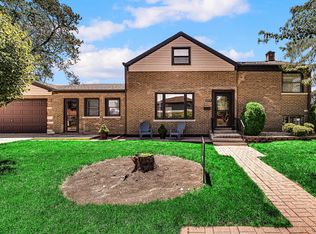 1319 N 13th Ave, Melrose Park, IL 60160