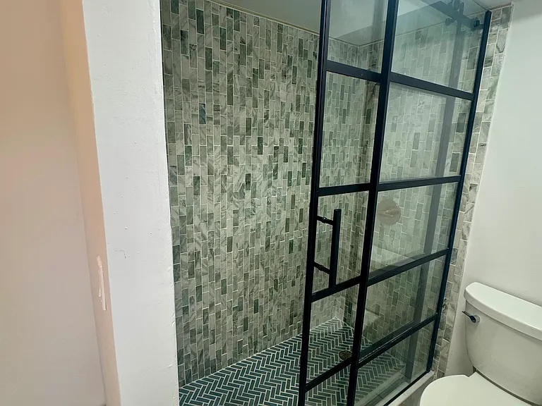 100 Midland Ave #403 — Photo 3