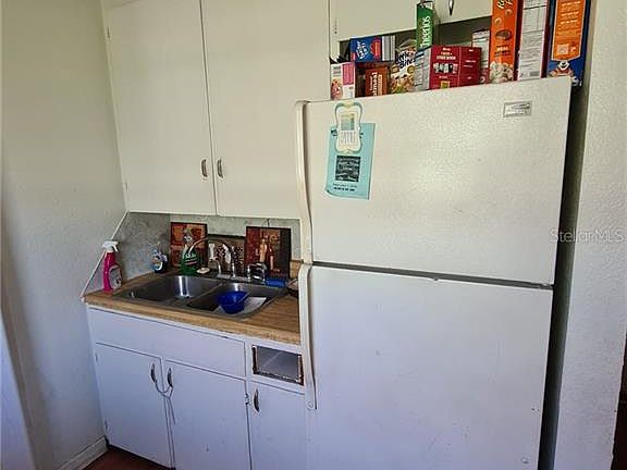 4th image of 2820 42nd Ave N