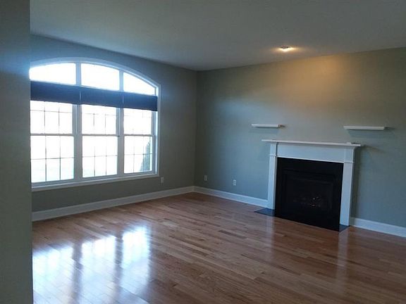 2nd image of 1668 Melkerson Dr