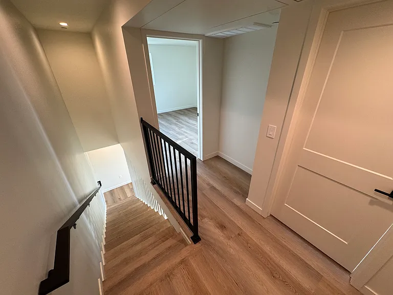 14747 Friar St #1 — Photo 15
