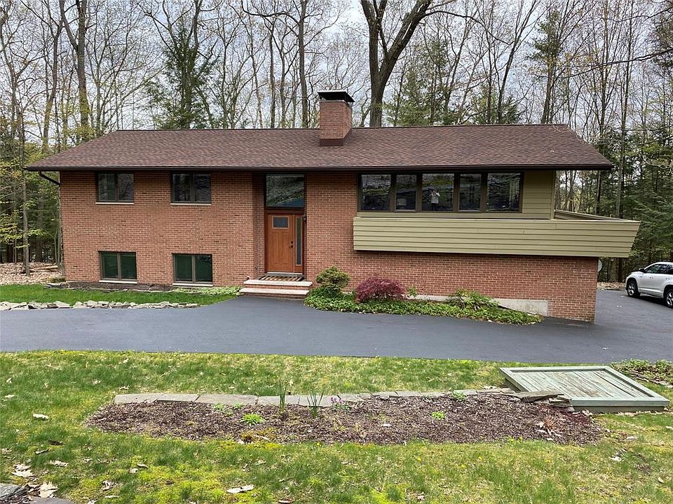 1st image of 3355 Laurie Brook Dr