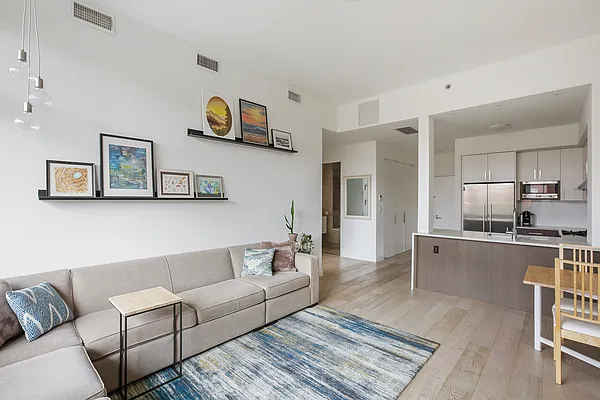 Rented by Oxford Property Group | media 5