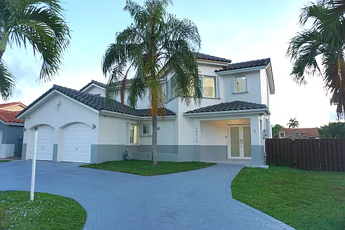 15614 SW 110th Ter Photo 1